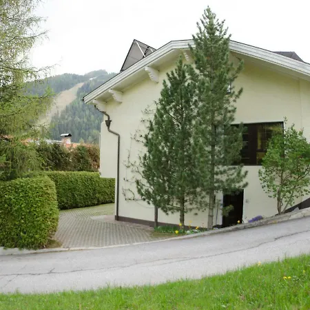 Apartment Isis---ferienwohnung *